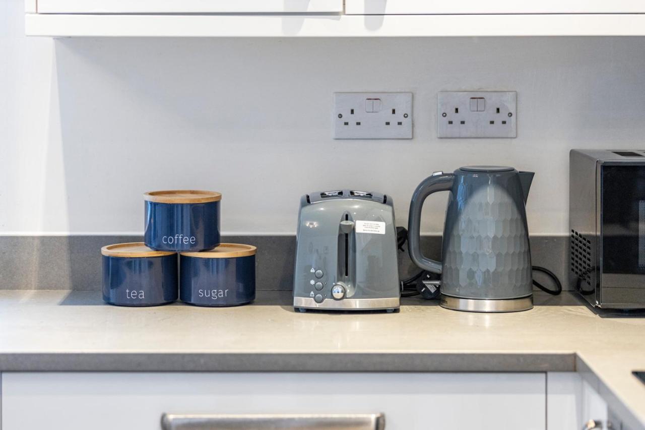 Modern Flat In Central Golders Green Londra Esterno foto